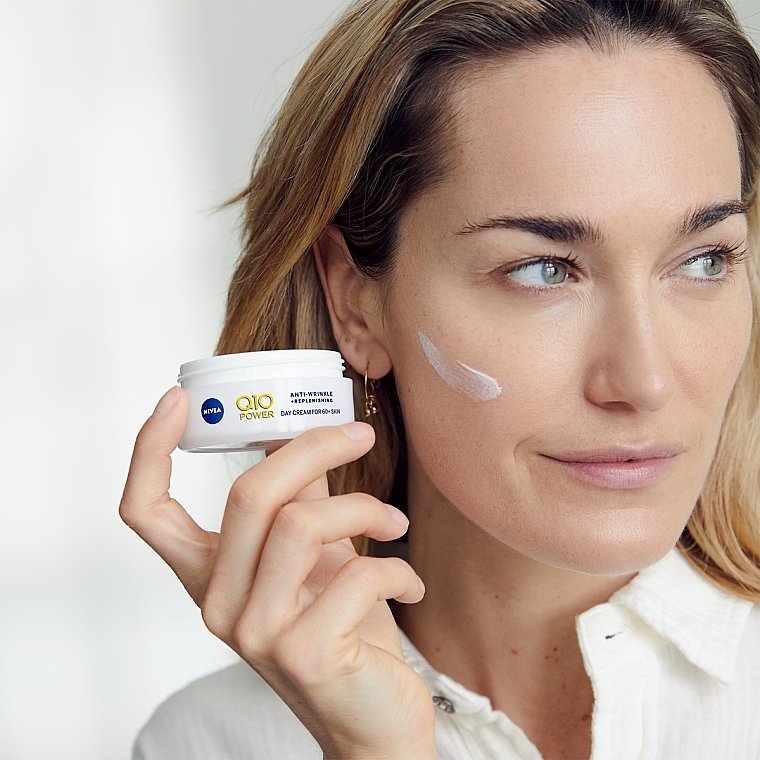 Anti-Wrinkle Day Face Cream - NIVEA Q10 Plus Day Cream SPF30 — photo N15