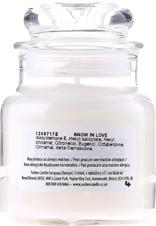 Candle in Glass Jar - Yankee Candle Snow In Love — photo N2