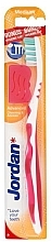 Fragrances, Perfumes, Cosmetics Medium Toothbrush Advanced, white & red - Jordan Advanced Medium