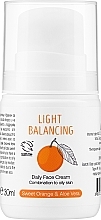 Fragrances, Perfumes, Cosmetics Lightweight Balancing Daily Face Cream - Zoya Goes Light Balancing Daily Face Cream