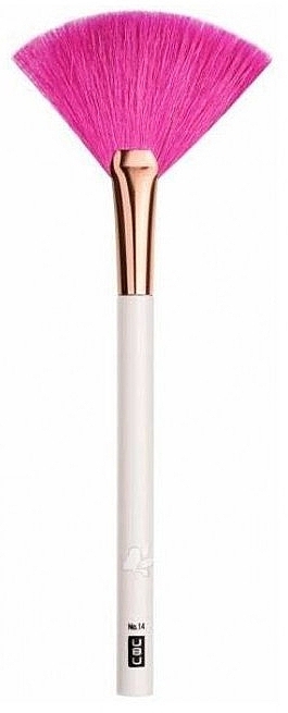 Fan Brush No. 14 - UBU Fancee Me Brush — photo N1