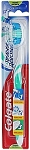 Fragrances, Perfumes, Cosmetics Triple Action Medium Toothbrush, green - Colgate Triple Action Medium Toothbrush