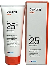 Fragrances, Perfumes, Cosmetics Face & Body Sunscreen Milk - Daylong Ultra Milk SPF 25