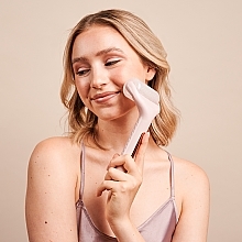 Face & Body Ice Roller - Zoe Ayla Face & Body Ice Roller — photo N13