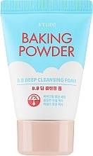 Fragrances, Perfumes, Cosmetics Cleansing Foam - Etude House Baking Powder BB Deep Cleansing Foam