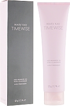 Fragrances, Perfumes, Cosmetics 4-in-1 Cleanser for Oily Skin - Mary Kay TimeWise Age Minimize 3D