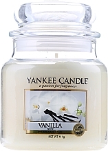 Fragrances, Perfumes, Cosmetics Scented Candle  - Yankee Candle Vanilla