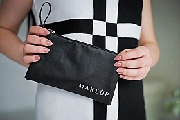 Black Makeup Bag (21 x 12,5 cm) - MAKEUP — photo N2