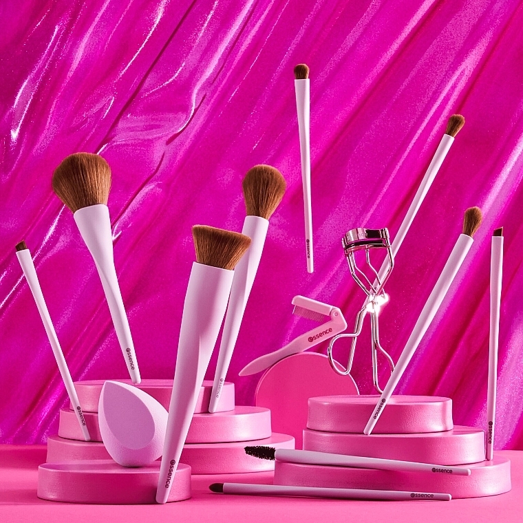 Makeup Brush - Essence Make Up Buffer Brush 01 Buff Away Your Problems — photo N5