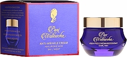 GIFT Anti-Wrinkle Protecting & Regenerating Cream - Pani Walewska Classic Anti-Wrinkle Day And Night Cream — photo N1