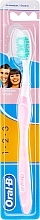 Fragrances, Perfumes, Cosmetics Toothbrush, pink - Oral-B 1 2 3 Delicat White 40 Medium