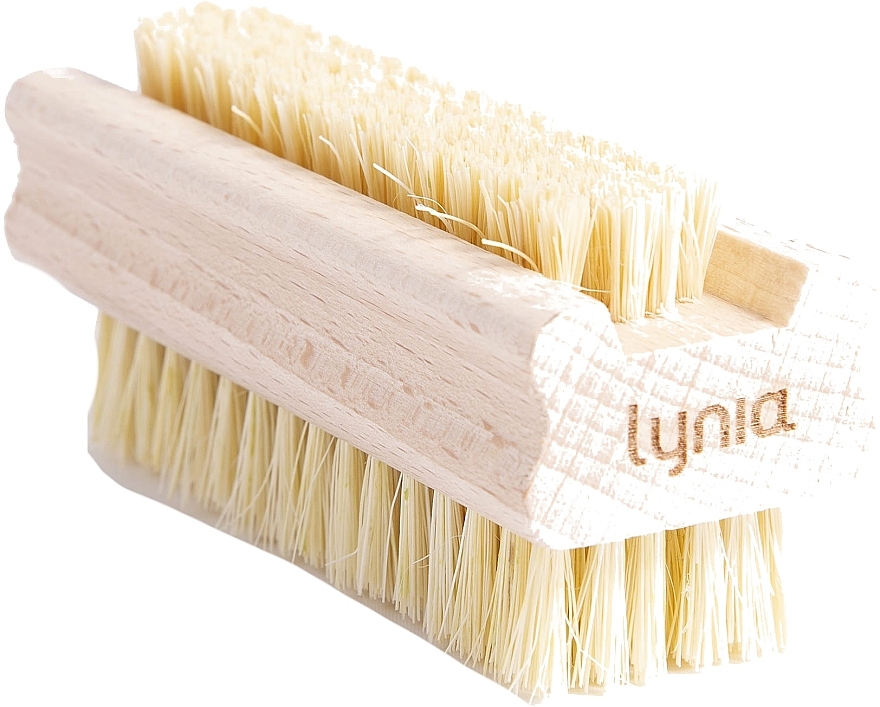 Wooden Hand and Nail Brush - Lynia — photo N1