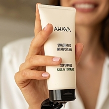 Smoothing Hand Cream - Ahava Superfood Kale & Turmeric Smoothing Hand Cream — photo N8