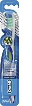 Toothbrush - Oral-B Pro-Expert Extra Clean 40 Medium — photo N4