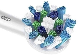 Spare Head for an Electric Toothbrush Cross Action EB50 - Oral-B — photo N4