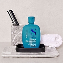 Curly Hair Shampoo - Alfaparf Semi Di Lino Curls Enhancing Low Szampon — photo N3