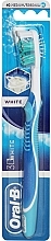 Fragrances, Perfumes, Cosmetics Toothbrush Medium 40, "Whitening", dark blue - Oral-B 3D White
