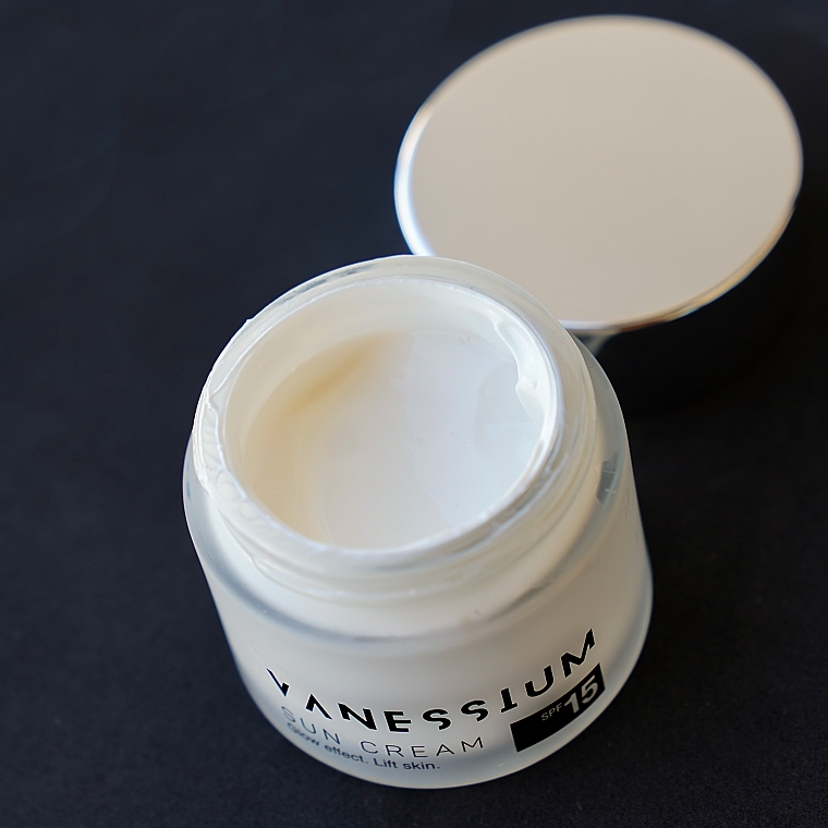 Face Sun Cream SPF15 - Vanessium Sun Cream Glow Effect Lift Skin SPF15 — photo N3