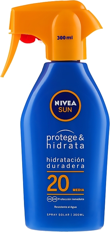 Sunscreen Spray - Nivea Sun Protect and Moisture Moisturising Sun Spray SPF 20 — photo N1