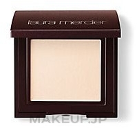 Matte Eyeshadow - Laura Mercier Matte Eye Colour — photo Buttercream - Light Neutral Yellow