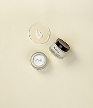 Rejuvenating & Moisturizing Even Skin Tone Cream SPF20 - Ahava Age Control Even Tone Moisturizer Broad — photo N8
