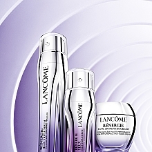 Highly-Effective Anti-Aging Triple Eye Serum - Lancome Renergie Yeux H.C.F. Triple Serum — photo N8