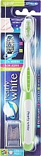 Pearly White Toothbrush, medium, light green - Piave Pearly White Medium Toothbrush — photo N1