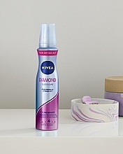 Keratin Protect Hair Mousse "Diamond Gloss" - NIVEA Hair Care Diamond Gloss Styling Mousse  — photo N2