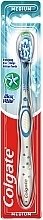 Toothbrush Medium "Max White", green - Colgate Max White Medium With Polishing Star — photo N1