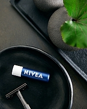 Lip Balm - NIVEA Men Active Care SPF 15 — photo N2