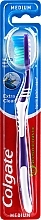 Toothbrush Medium Hard Extra Clean, purple - Colgate Extra Clean Medium — photo N1