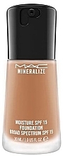 Fragrances, Perfumes, Cosmetics Mineral Tinted Moisturizer - MAC Mineralize Moisture SPF 15 Foundation