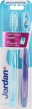 Toothbrush, medium, purple + blue in patterns - Jordan Individual Reach Medium — photo N1
