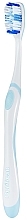 Toothbrush, medium, light blue - Oriflame Optifresh — photo N1