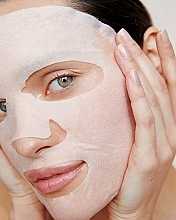 Rose Water Hyaluronic Sheet Mask - Nivea Rose Touch Hydrating Sheet Mask With Organic Rose Water & Hyaluron — photo N5