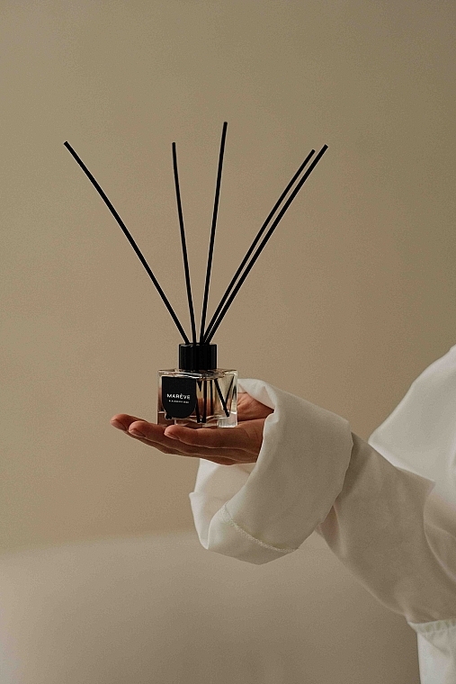 Reed Diffuser 'Blackberry Wine' - MAREVE — photo N3