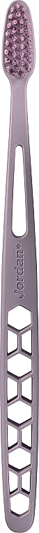 Ultra-Soft Toothbrush, lilac - Jordan Ultralite Adult Toothbrush Sensitive Ultra Soft — photo N1