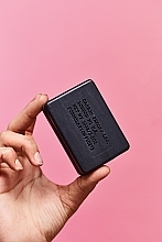 Cleansing Charcoal Soap for Problem Skin - Carbon Theory Facial Cleansing Bar — photo N5