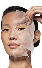 Anti-Fatigue Sheet Mask with High Concentration of Vitamin C - Garnier Skin Naturals — photo N5