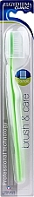 Fragrances, Perfumes, Cosmetics Preventive Protective Toothbrush 20/100, light green - Elgydium Clinic 20/100