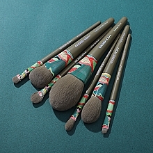 Makeup Brush Set, 7 pcs - Eigshow Essential Greener Model Fresher Brush Kit — photo N7