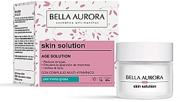 Fragrances, Perfumes, Cosmetics Moisturizing Cream for Oily & Combination Skin - Bella Aurora Skin Solution Age Solution Oil/Combination Skin