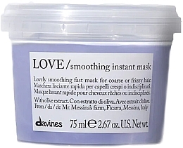 Fragrances, Perfumes, Cosmetics Instant Smoothing & Softening Mask for Unruly & Curly Hair - Davines Love Smoothing Instant Mask