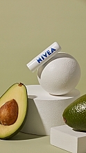 Avocado Lip Balm - Nivea 24H Melt-in Natural Avocado Lip Balm SPF15 — photo N4