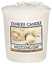 Fragrances, Perfumes, Cosmetics Scented Candle - Yankee Candle Wedding Day