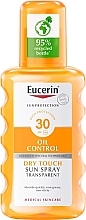 Sunscreen Spray with Matting Effect - Eucerin Oil Control Dry Touch Sun Spray Transparent SPF 30 — photo N1