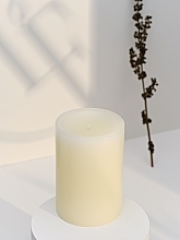 Fragrances, Perfumes, Cosmetics Cylinder Candle, diameter 5 cm, height 10 cm - Bougies La Francaise Cylindre Candle Ivory