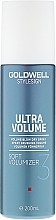 Hair Spray - Goldwell StyleSign Ultra Volume Soft Volumizer — photo N2