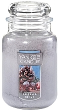 Fragrances, Perfumes, Cosmetics Scented Candle in Jar 'Balm and Cloves' - Yankee Candle Balsam & Clove Candle