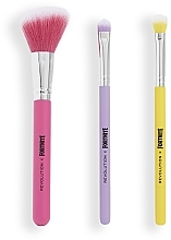 Makeup Brush Set, 3 pcs - Makeup Revolution X Fortnite Character Trio Brush Set — photo N2